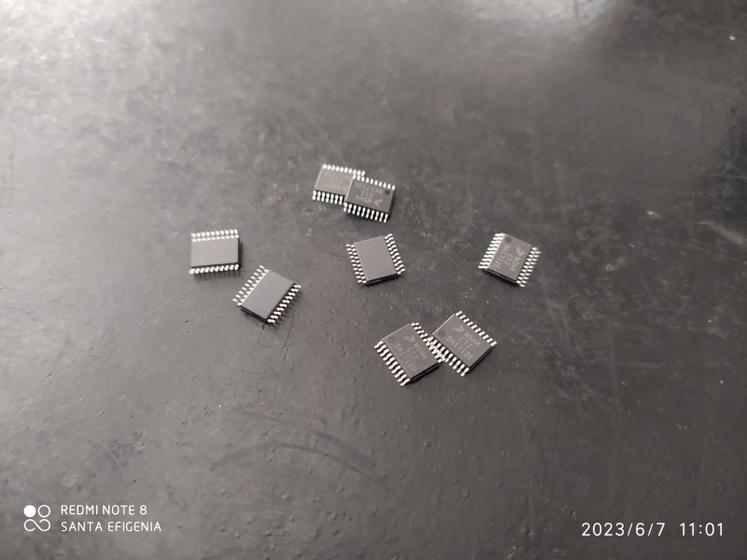 Imagem de 2x Circuito Integrado Mc9s08sh4ctj Mc9s08sh4 = Msh4ctj Smd