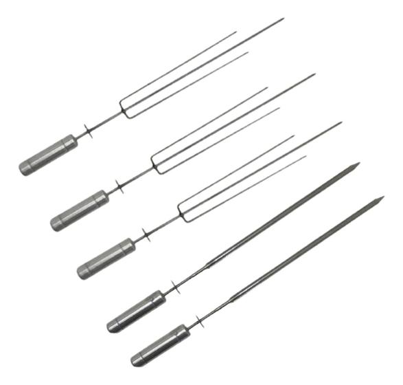 Imagem de 3 Espetos Tridentes Inox + 2 Espetos Picanha para Kit Giratória Brasa Grill