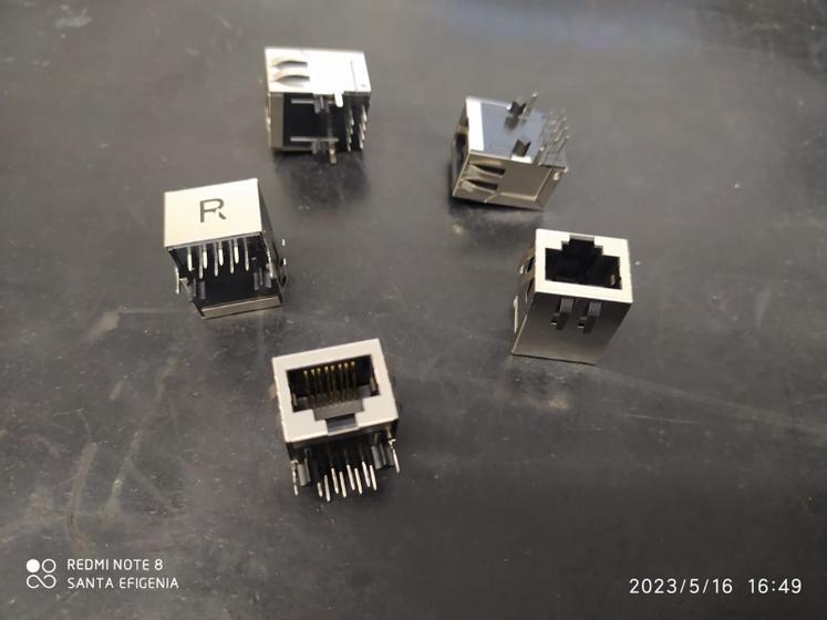 Imagem de 300x Conector Rj45 Blindado Femea 90