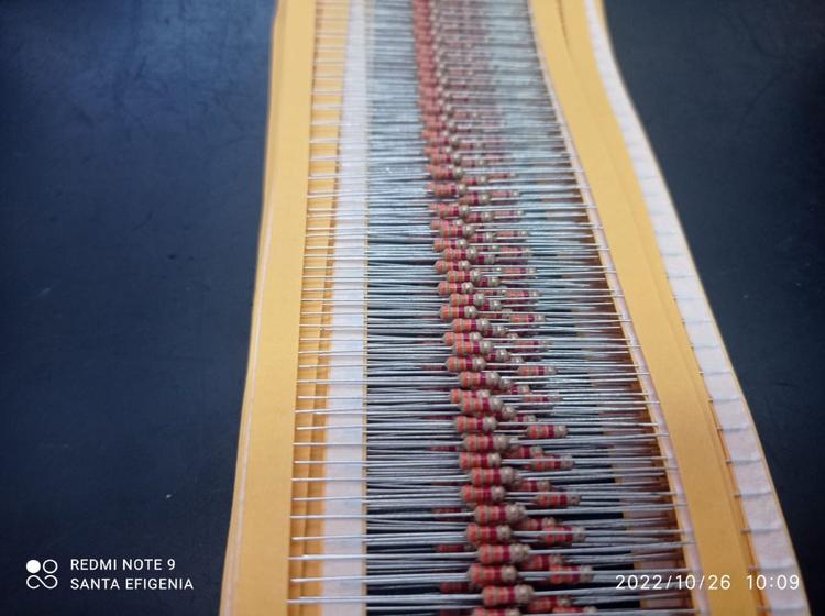 Imagem de 300x Resistor 3k3 1/4w 5%