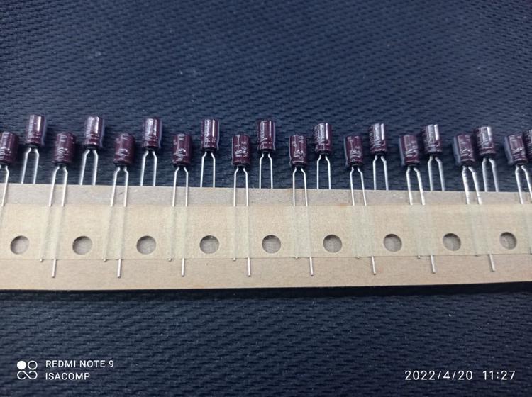 Imagem de 30x Capacitor Eletrolítico 1uf/50v 105º 4x7mm Chemicon