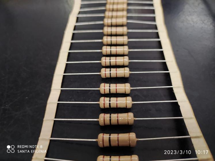 Imagem de 30x Resistor 100r 2w 5% 17mm