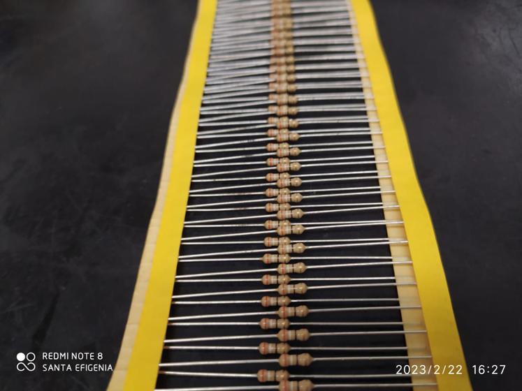 Imagem de 400x Resistor 39r 1/4w 5%