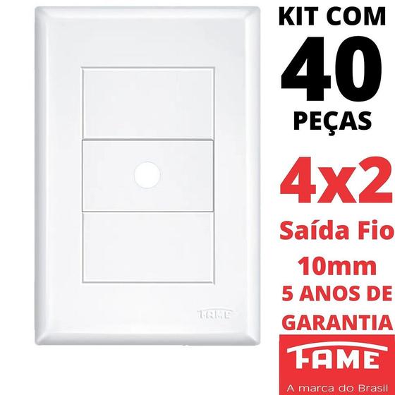 Imagem de 40un Placa 4X2 Saída de Fio Com Suporte Evidence FAME