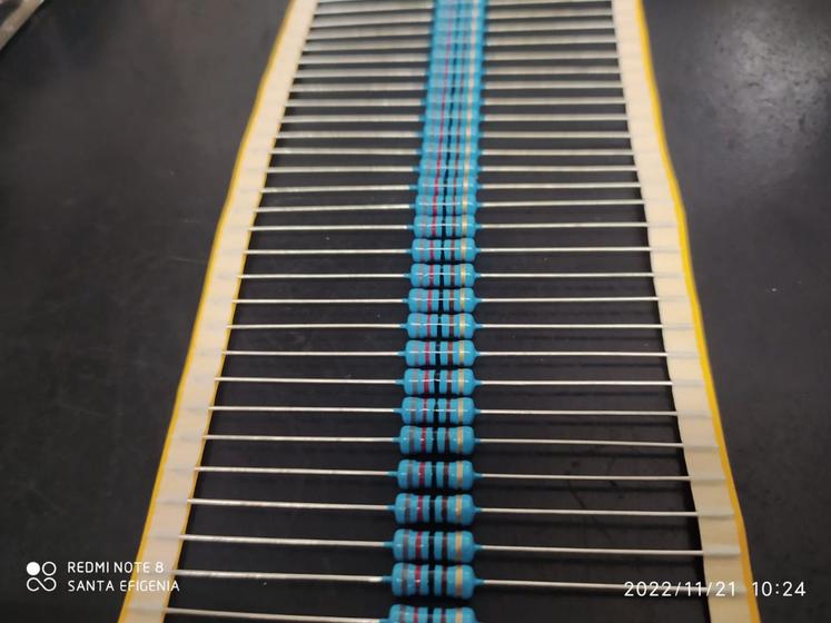 Imagem de 50x Resistor 8k2 2w 5%