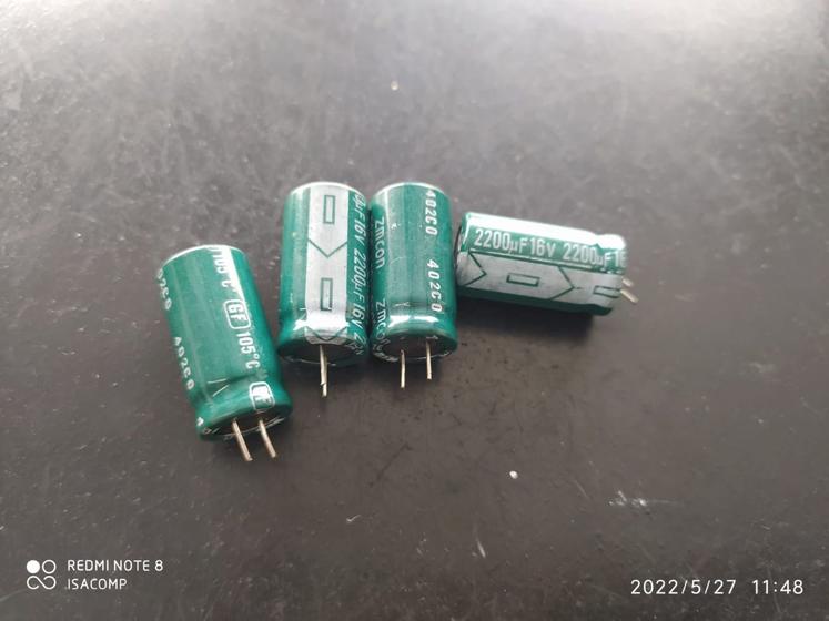 Imagem de 5x Capacitor Eletrolítico 2200uf/16v 105 13x25mm Pre