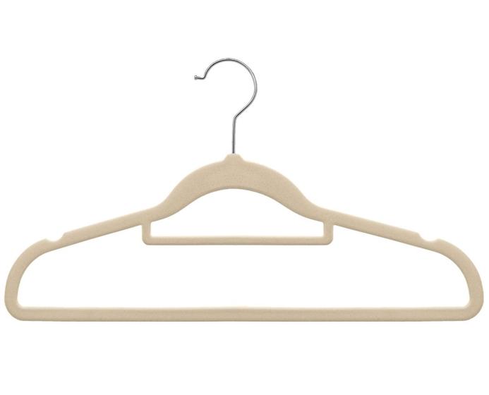 60 Unidades Cabides Aveludados Silk Modelo IKAZA Menor preço em 60 Unidades Cabides Aveludados Silk Modelo IKAZA