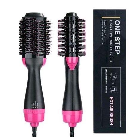 Imagem de A Escova Secadora de Cabelo One Step 3 em 1 - Estilize, seque e alise seus cabelos com facilidade