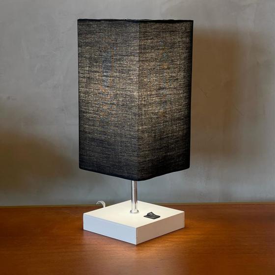 Imagem de Abajur luminária de Mesa Quadrado MDF Com Interruptor Com Cúpula Para Decoração Quarto, Sala, Cama e Cabeceira, Casa
