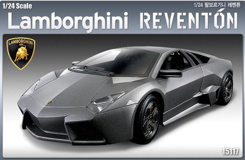 Imagem de Academy Kit de Modelagem 1/24 Lamborghini Reventon (Plástico/Metal)