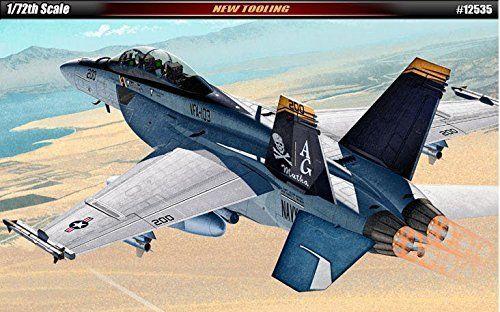 Imagem de  Academy Kit de Modelo 1/72 USN F/A-18F "VFA-103 Jolly Rogers" (12535)