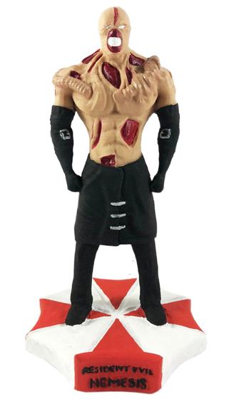 Imagem de Action Figure Nemesis Resident Evil 3 Em Resina 18cm