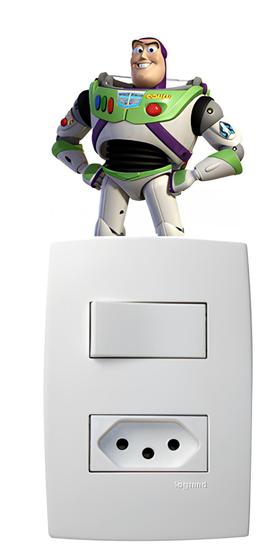 Imagem de Adesivo De Interruptor Buzz Lightyear Mod 2