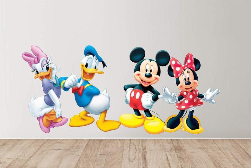 Imagem de Adesivo de Parede Amigos do Mickey