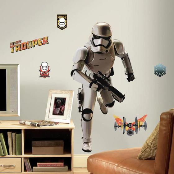 Imagem de Adesivo de parede disney star wars strom trooper roommates