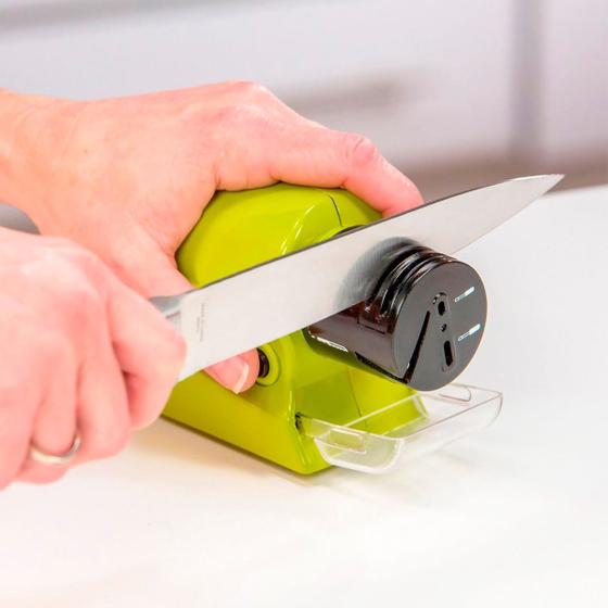 Imagem de Afiador elétrico ideal para afiar facas de cozinha e ferramentas práticas