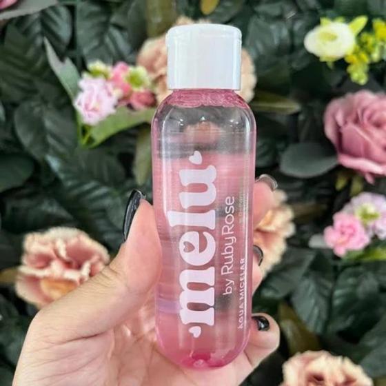 Imagem de Água Micelar MELU By Ruby Rose Limpa Delicadamente sua Pele Removendo Impurezas e Resíduos