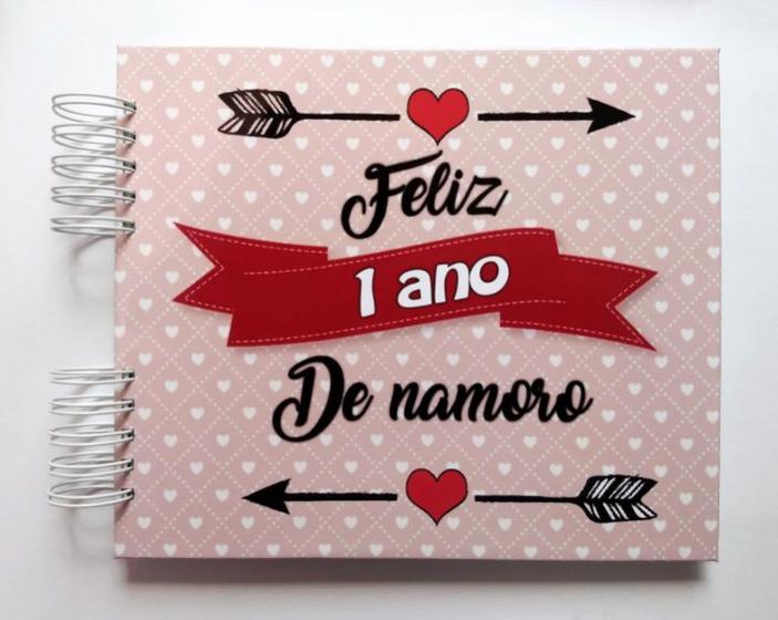 Álbum de fotos para scrapbook Feliz 1 Ano de Namoro 22x26cm presente namorados Menor preço em Álbum de fotos para scrapbook Feliz 1 Ano de Namoro 22x26cm presente namorados