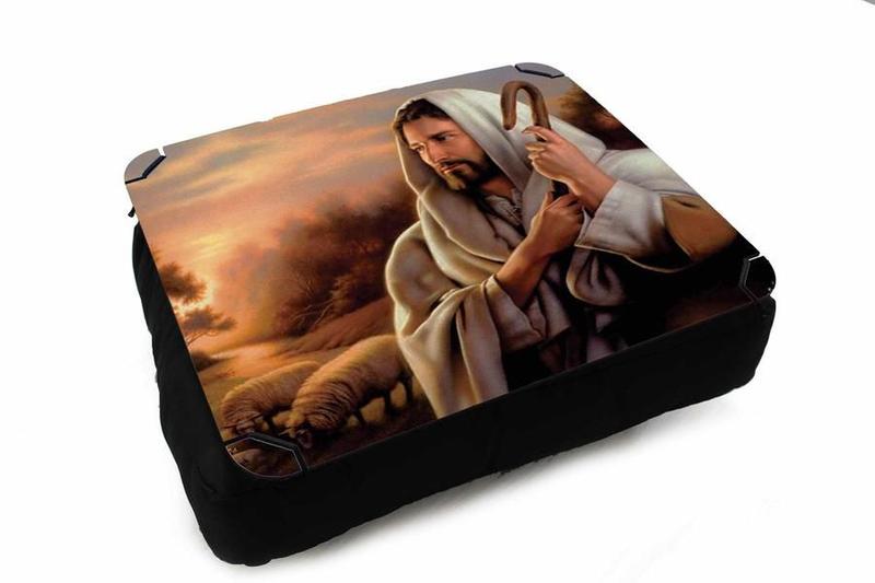 Imagem de Almofada Bandeja para Notebook Laptop Jesus Bom Pastor