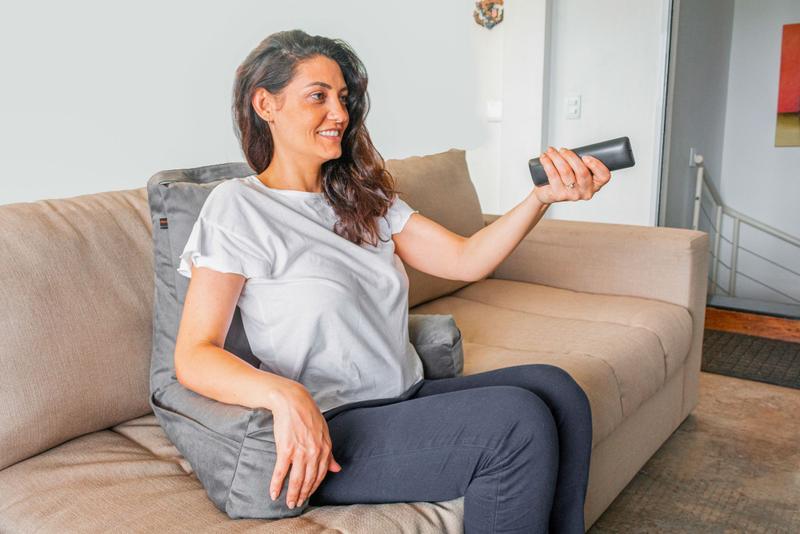 Almofada Encosto Com Apoio Lombar E Braços Relax Longevitech Menor preço em Almofada Encosto Com Apoio Lombar E Braços Relax Longevitech
