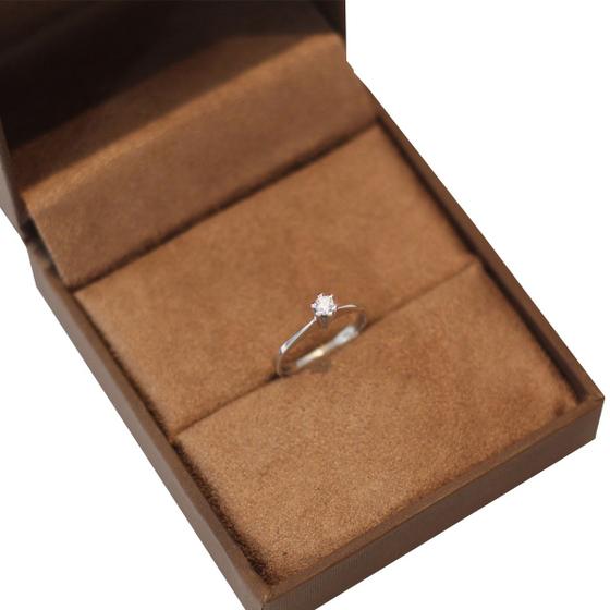 Anel de Prata 925 com Ródio Branco Solitário Moissanite 3mm Menor preço em Anel de Prata 925 com Ródio Branco Solitário Moissanite 3mm