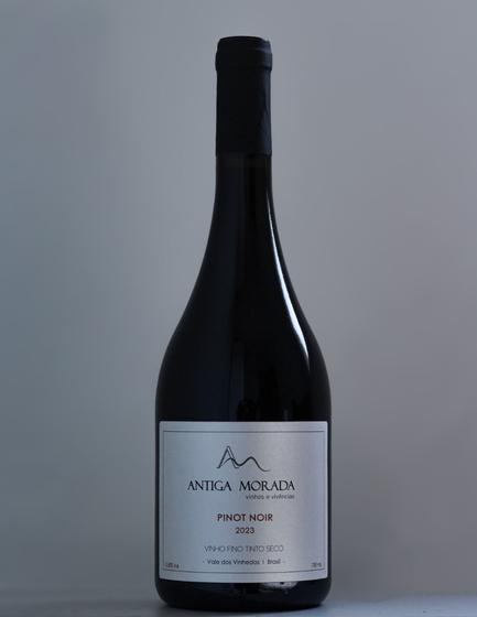 Antiga Morada Pinot Noir ( kit com 4 garrafas) Imagem de Antiga Morada Pinot Noir ( kit com 4 garrafas)