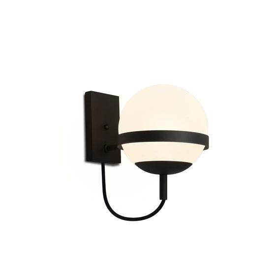 Arandela Globo De Vidro Leitoso Estrutura Aluminio Alu23 Acende A Luz