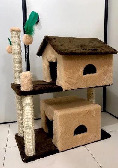 Imagem de Arranhador Para Dois Gatos Com 2 Casas Bege