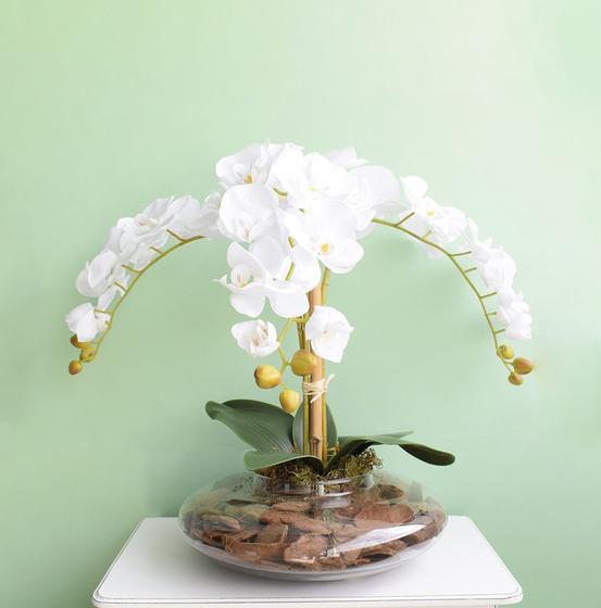 Arranjo com Três Orquídeas Artificiais no Vaso de Vidro Formosinha -  Plantas Artificiais - Magazine Luiza
