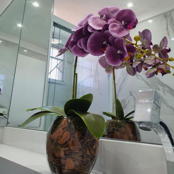 Arranjo de Orquídea Roxa Planta Artificial com Vaso de Oval de Vidro - Game  Gramas - Plantas Artificiais - Magazine Luiza