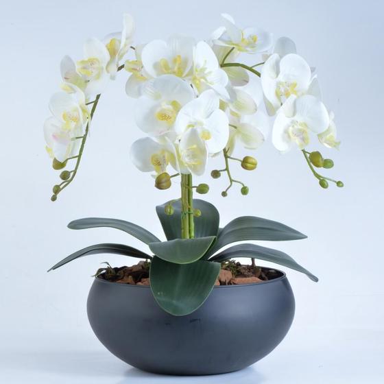 Arranjo de Orquídeas Artificiais Brancas em Vaso Preto Fosco - Vila das  Flores - Vasos para plantas - Magazine Luiza