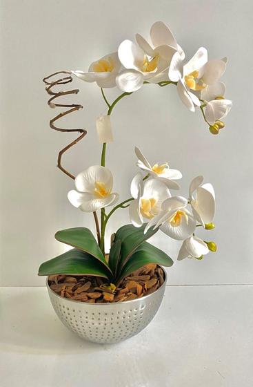 Imagem de Arranjo de Orquídeas Silicone Artificial em Terrario Vaso Metalizado - Zent Future