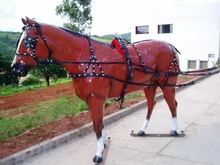 Imagem de Arreio De Charrete Especial (luxo) Bombado Em Couro .