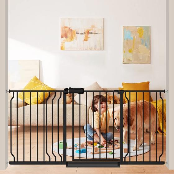 Imagem de Baby Gate Flower Frail Extra Wide Black 157-170 cm montado sob pressão