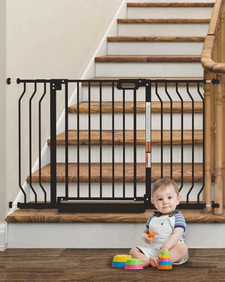 Imagem de Baby Gate GROWNSY Mom's Choice para escadas de 75 a 123 cm, preto