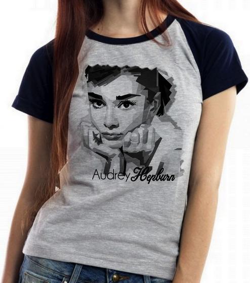 Imagem de Baby look blusa feminina ou Camiseta unissex Audrey Hepburn