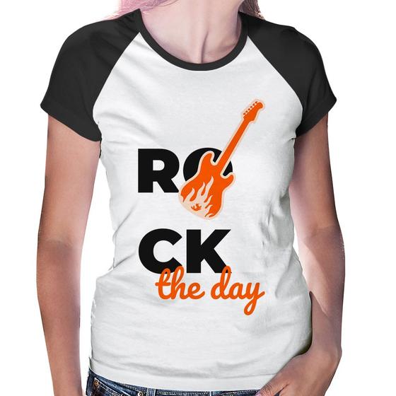 Imagem de Baby Look Raglan Rock the day - Foca na Moda