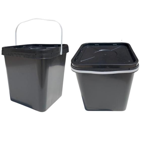Imagem de Balde Quadrado 16L Para Óleo De Barbeiro Com Tampa