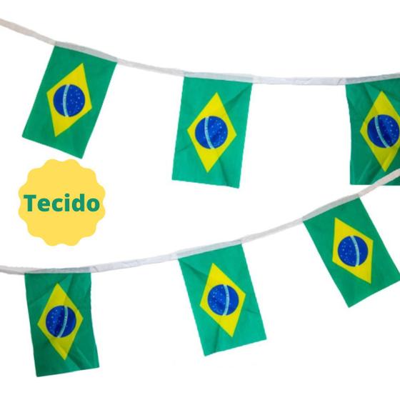 Imagem de Bandeirinha em Tecido Decoração Brasil Copa Mundo 3m 14x21