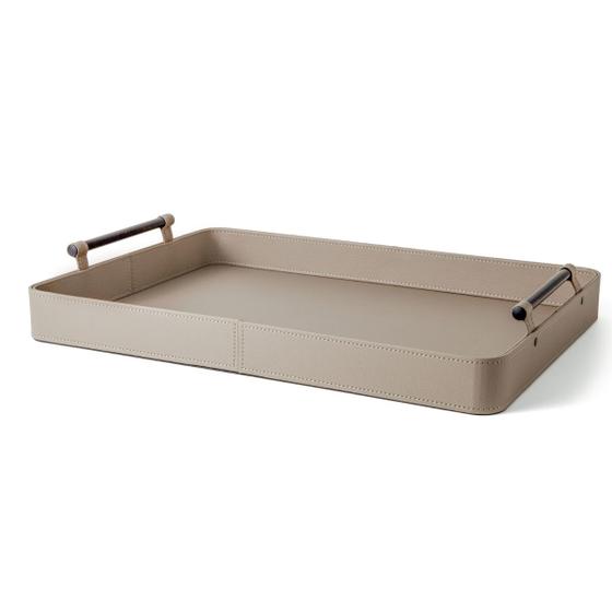 BANDEJA DECORATIVA EM PU COM ALÇA - 55 cm Menor preço em BANDEJA DECORATIVA EM PU COM ALÇA - 55 cm