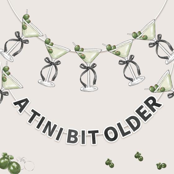 Imagem de Banner de Aniversário TaoBary "A Tini Bit Older" - Kit com 2 Unidades