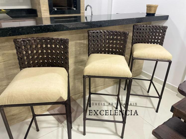 Banqueta alta em fibra sintetica é ruim? Banqueta alta em fibra sintetica é boa?