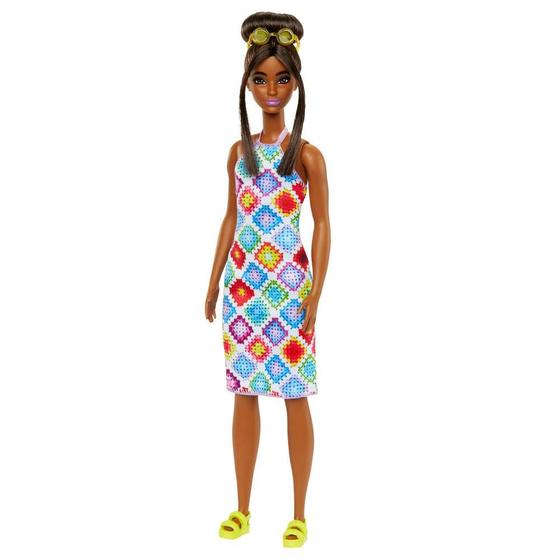 Imagem de Barbie Fashionista Vestido Branco com Rhombus - Mattel