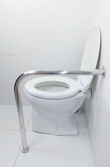 Imagem de Barra De Apoio Para Vaso Sanitário Em L 60x50 Alumínio