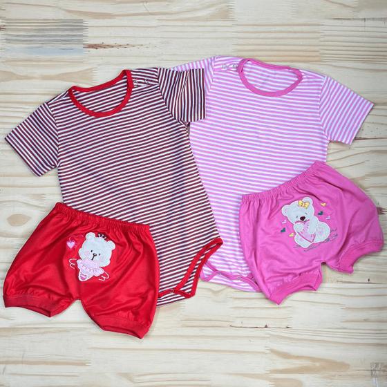 Imagem de Bebê Kit 4 peças Com 2 Body e 2 Shorts Tapa Fraldas Bordados  Menina e Menino Veste até 9 meses