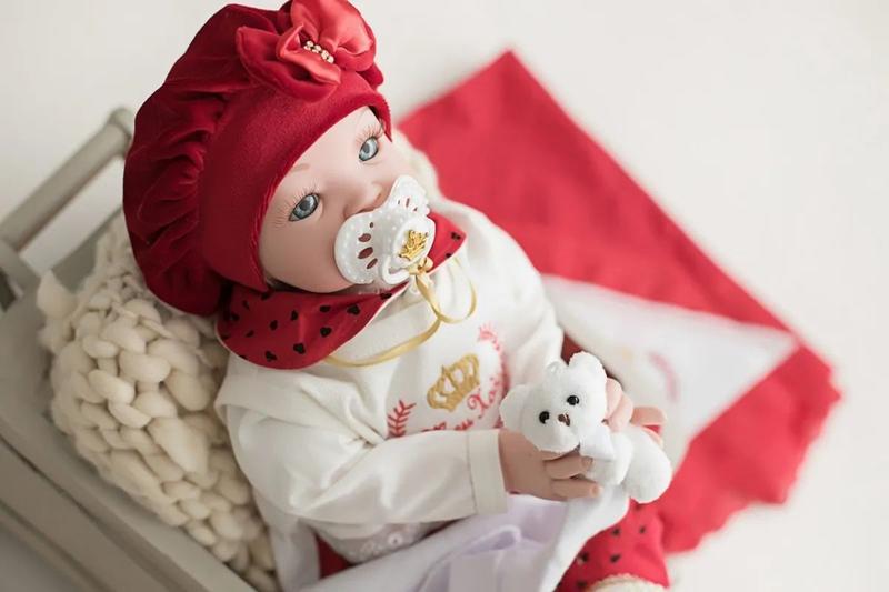 Imagem de Bebê Reborn Princesa Membros Silicone Loira Verm.