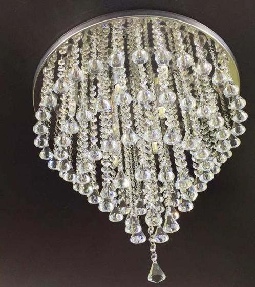 Imagem de Belíssimo Lustre de Cristal para Quarto/ Sala de Jantar, Base de Inox Polido com 50cm de Diâmetro e 30cm de Altura