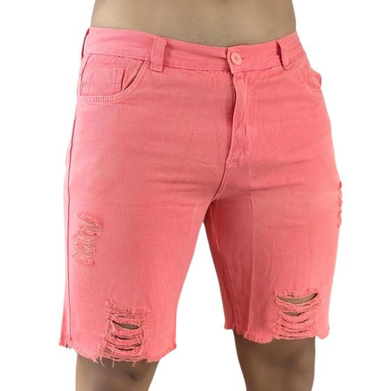 Imagem de Bermuda Jeans Masculina com Detalhes Destroyed Coral