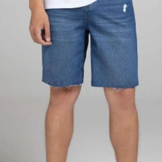 Imagem de Bermuda Jeans Masculina Com Puídos Enfim