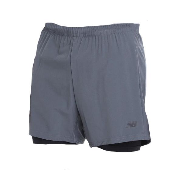 Bermuda New Balance Sport Essentials 2 In 1 - masculino - grafite Menor preço em Bermuda New Balance Sport Essentials 2 In 1 - masculino - grafite